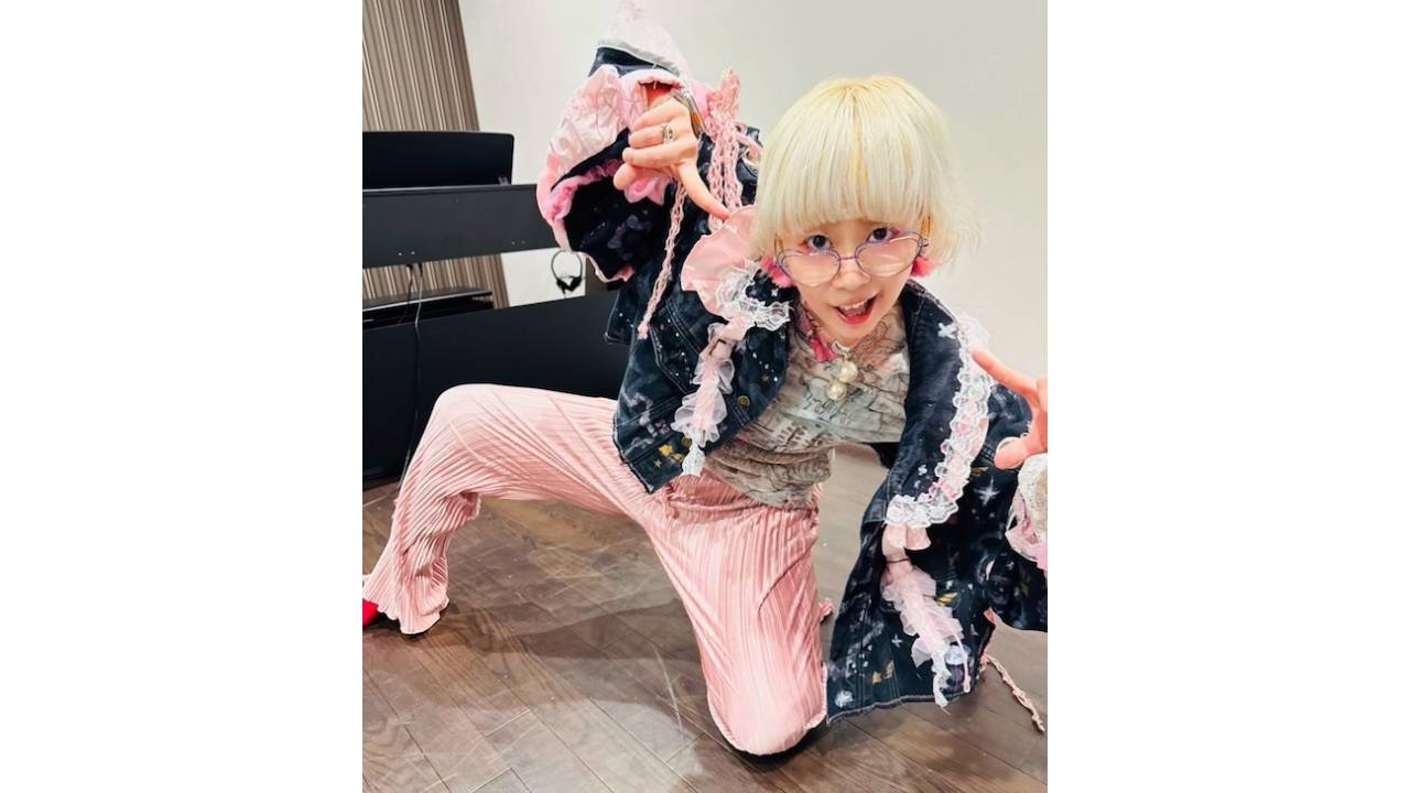 「スニーカー代30万円」で挑む! アイドルの世界進出に必要な投資の画像1