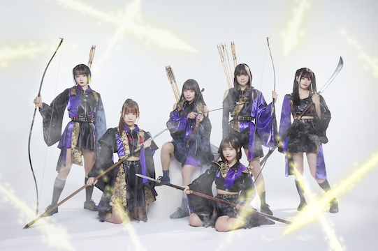 「スニーカー代30万円」で挑む! アイドルの世界進出に必要な投資の画像4